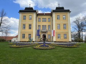 Schloss Lomnitz/Pałac Lomnica