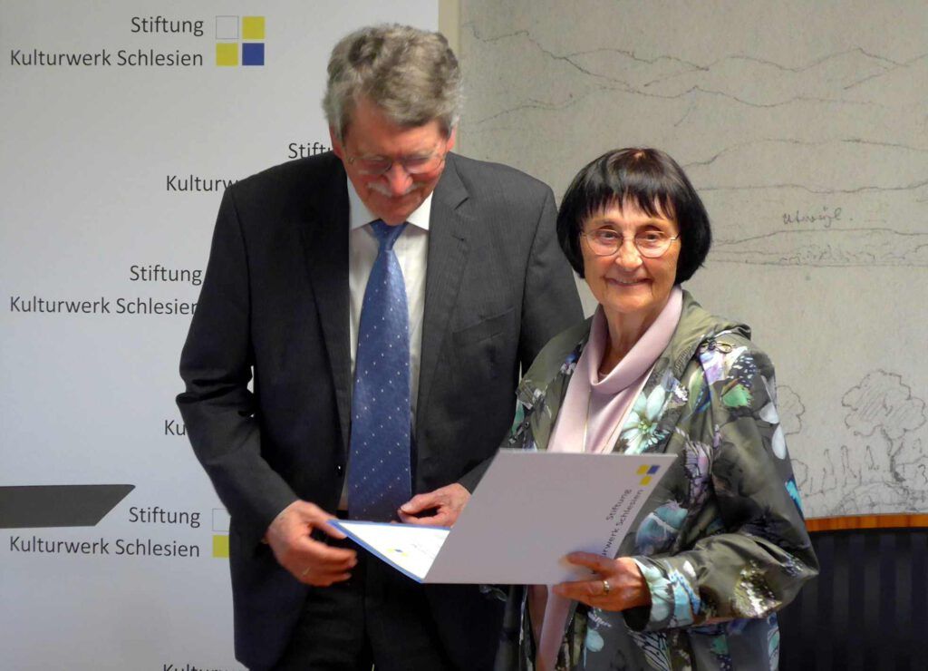 L1050799-001 Monika Taubitz und Paul Hansel