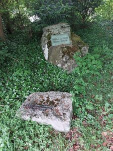 Anne und Walter von Molo - Grabstätte am Molo-Hof Anne und Walter von Molo - Grabstätte am Molo-Hof