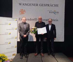 Prof. Roland Gehrke (SKWS), Preisträger Michael Donhauser, Laudator Cornelius Hell Prof. Roland Gehrke, Preisträger Michael Donhauser, Laudator Cornelius Hell
