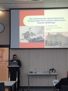 Dr. Mirosław Węcki Dr. Mirosław Węcki